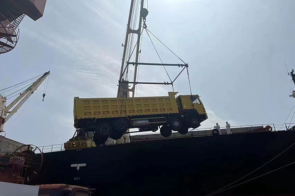 Four SINOTRUK HOWO Dump Truck Set Sail  