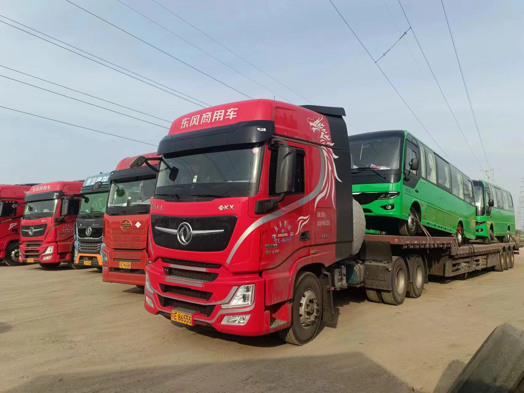 Exporting 10 Yutong Coaches from Zhengzhou to Kyrgyzstan via Horgos Port: Facilitating International